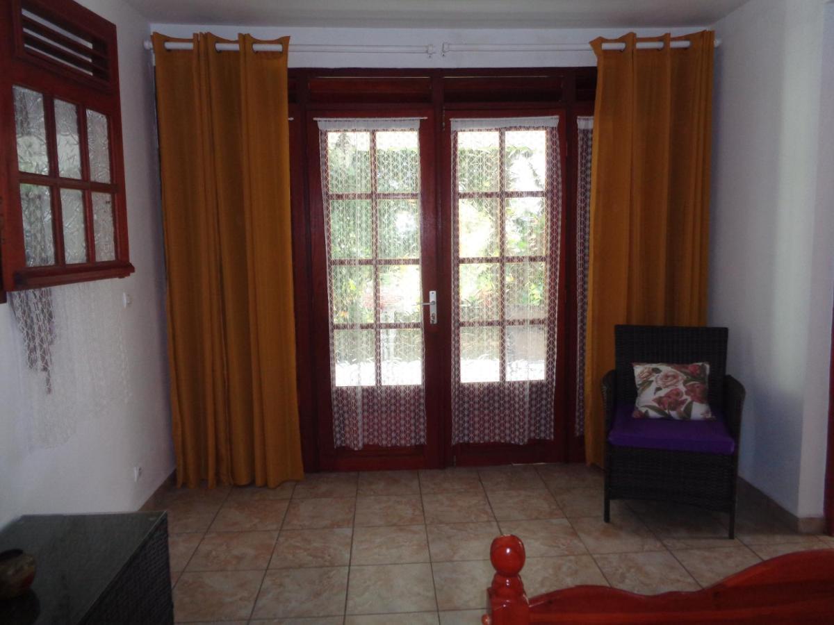 Jardin Bananier Deshaies Exterior foto